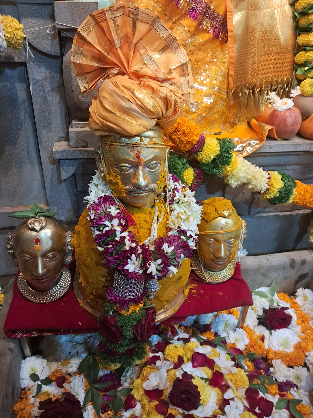 धामणी ता. आंबेगाव येथे श्री खंडोबा, म्हाळसाईचा शाही विवाह सोहळा संपन्न