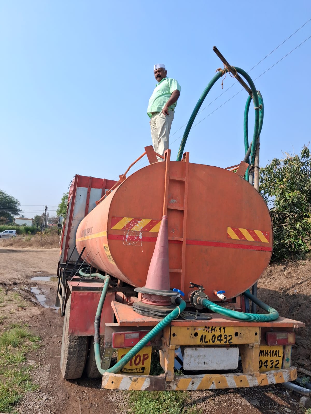 आंबेगाव तालुक्यात दुष्काळाच्या झळा ; तीन गावांत सुरू केले पाण्याचे टँकर